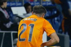 姆巴佩连续十场比赛得分超过重要助攻，RNG不断突破！比赛高潮迭起(科比巅峰比赛高清视频)-九游